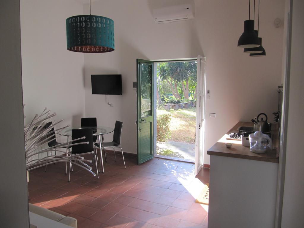 Terre Del Cardinale Country Suites Katánie Pokoj fotografie
